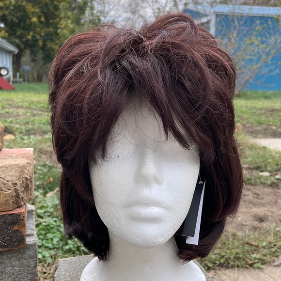 NWT 11” dark brown wig natural puff volume thick top layers adjustable bangs - Picture 10 of 16